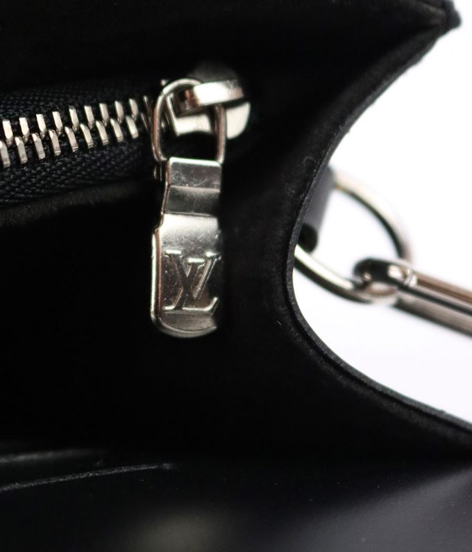 629 pochette louis vuitton negro de segunda mano bolso de lujo preloved tienda online moitvoi 7