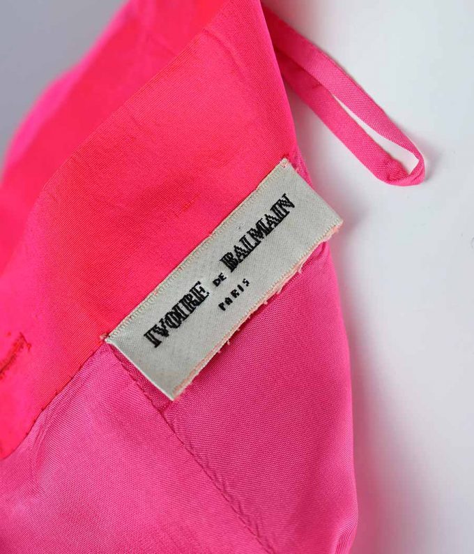 89 traje rosa neon de balmain vinatge de segunda mano ropa de lujo barata mujer comprar moitvoi 9