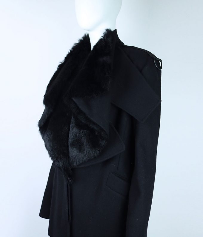 982 abrigo corto de lana negro givenchy de segunda mano preloved tienda online moitvoi 5